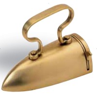 Бронзовая фигурка Утюг Бронзовая фигурка Утюг